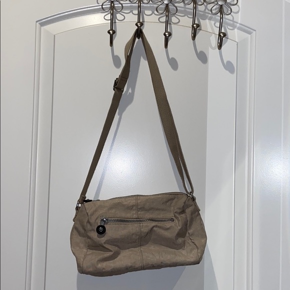 Beige Kipling Purse - Picture 2 of 3